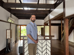 木屋旅館でのグレブ・バルトロメウスさん
